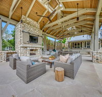 Riverfront Family Retreat