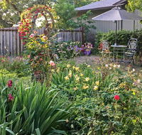 Romantic Casita with Garden  Deck 2 Miles to Plaza