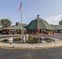 Round Barn Lodge