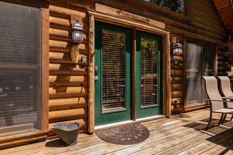 Secluded Amazing Cabin, Hot Tub, Decks With View, Loft, Game Table, Near Big Cedar Trophy Buck - Bet 4u 1