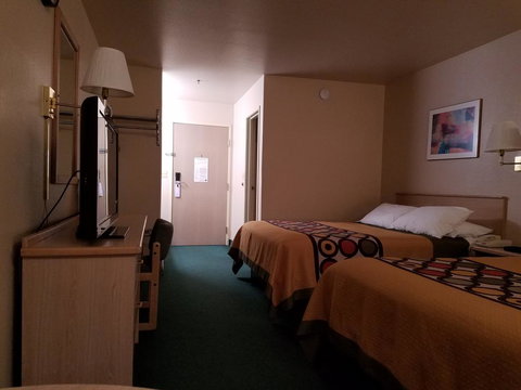 Simple Rewards Inn - Click Find 1