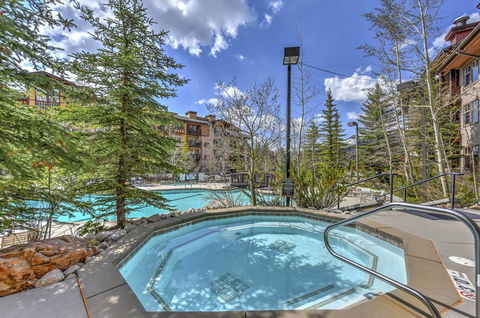 Ski-In And Ski-Out Brighton Condo With Mtn Views! - Click Find 2