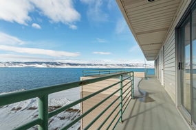 Book Laketown Accommodation Vacations Click Find Click Find