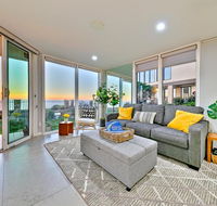 SOL-190 Solana Sunsets  Oceanfront