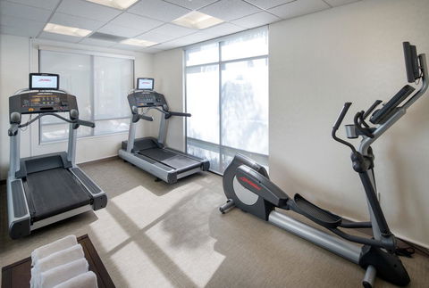 SpringHill Suites Bakersfield - Click Find 3