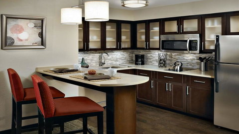 Staybridge Suites - Sioux City Southeast - Bridge Guide 1