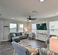 Sunny Beach Cottage with Deck - 300 Ft to Ocean