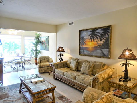 Sunset Royale - 208- Gorgeous Sunsets Awaits Beautiful 1 Bedroom - Click Find 0