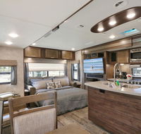 Sunshine Key King Travel Trailer 2