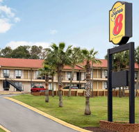 Super 8 by Wyndham Crestview