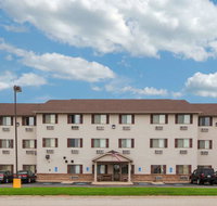 Super 8 by Wyndham Mason City