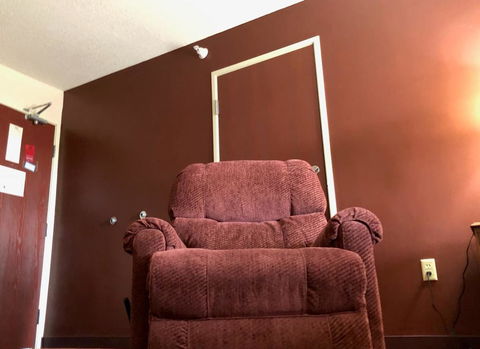 Super 8 By Wyndham Mason City - Click Find 3