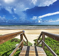 Surfside Beach House with Ocean View Steps to Shore