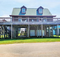 Surfside's Seaclusion on Skimmer - Surf Swim Sleep in Style