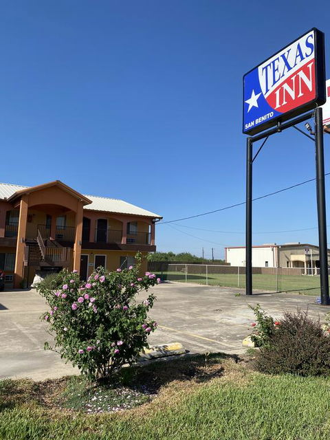 Texas Inn San Benito - Click Find 2