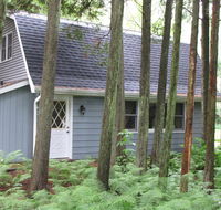 The Cottage - Secluded Sanctuary with Beach and Woods