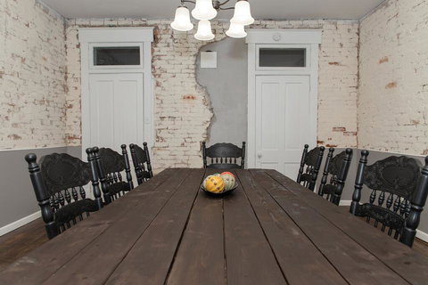 The Haven By Concord Sun (PRIVATE 5BR, 2BA) - Bet 4u 0