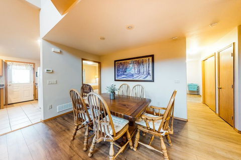 The Hideaway - Bridge Guide 3