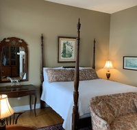 The Lodge on Gorham's Bluff