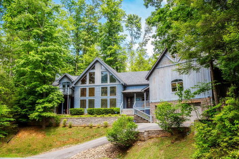 The Lux At Buckhorn - Click Find 0