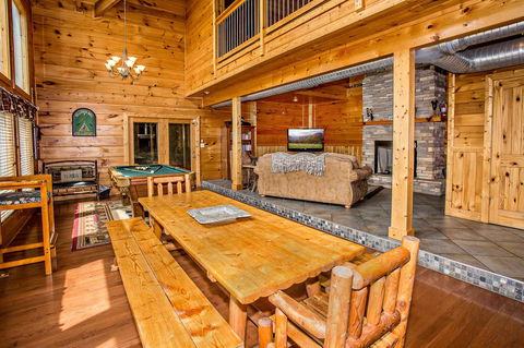 The Lux At Buckhorn - Click Find 2