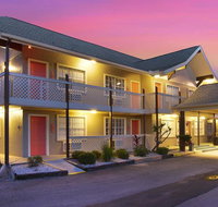 The Palmer Inn and Tennis Club