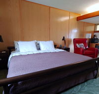 The Usonian Inn LLC