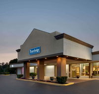 Travelodge by Wyndham Zanesville