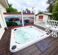 TV-392A - Wine Country Couples Cottage
