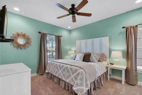 Twist Of Lime - 63 Sundance Ct - 6BR 6.5BA - (20) - Click Find 2