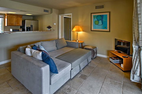 Walkable Carefree Casita With On-site Pool And Jacuzzi! - Bet 4u 3