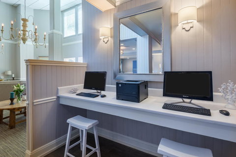 Holiday Inn Express Fairhope - Point Clear - Bet 4u 12