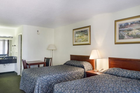 Ashbury Hotel & Suites - Mobile - Click Find 11