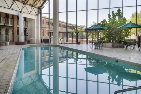 Ashbury Hotel & Suites - Mobile - Click Find 5