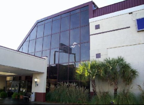 Ashbury Hotel & Suites - Mobile - Click Find 22