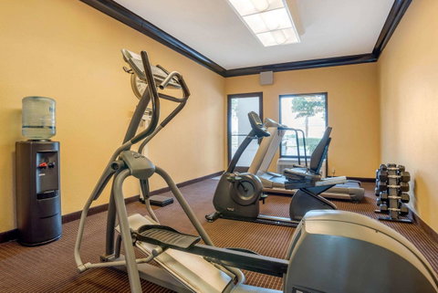 Econo Lodge Inn & Suites Foley - Click Find 40