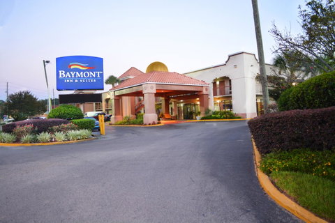 Baymont By Wyndham Mobile/Tillmans Corner - Click Find 4