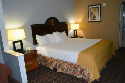 Baymont By Wyndham Mobile/Tillmans Corner - Click Find 11