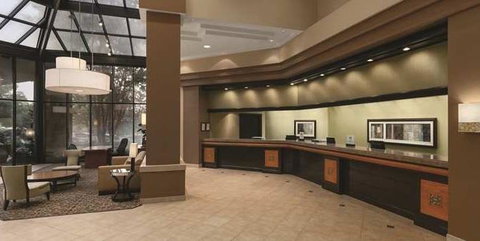 Embassy Suites Birmingham - Bet 4u 8