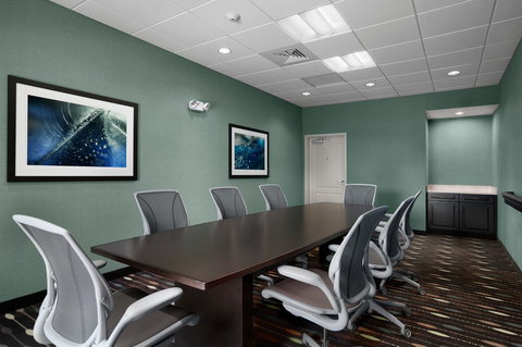 Hampton Inn & Suites - Research Park/Huntsville - Bet 4u 23