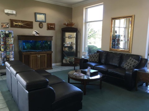 Americas Best Value Inn & Suites-Foley - Click Find 18