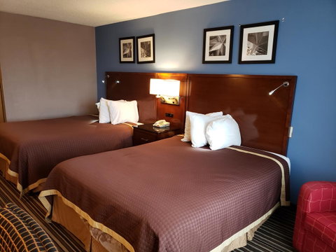 Americas Best Value Inn & Suites-Foley - Click Find 3