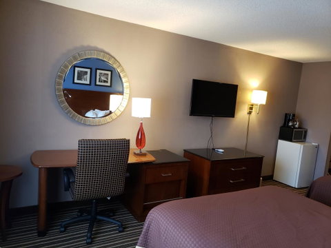 Americas Best Value Inn & Suites-Foley - Click Find 13
