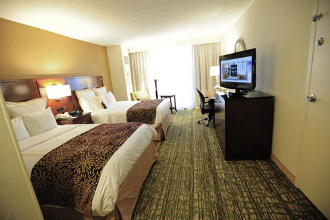 Mobile Marriott - Click Find 10