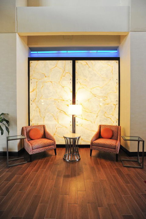 Mobile Marriott - Click Find 4