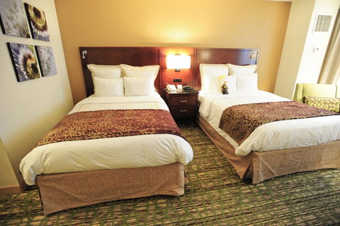Mobile Marriott - Click Find 2