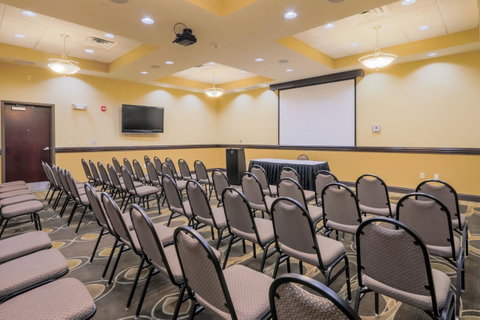 Holiday Inn Mobile Airport - Click Find 39