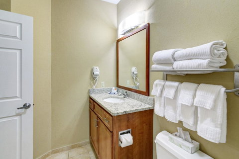 Candlewood Suites Enterprise - Click Find 3