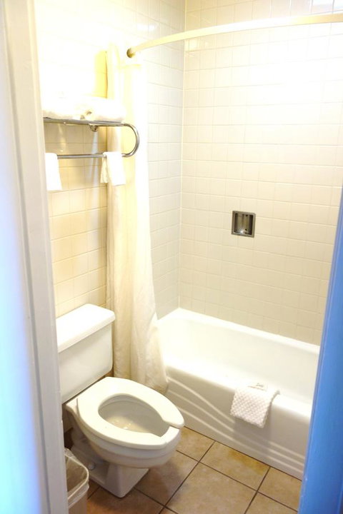 VIP Inn And Suites - Bet 4u 28