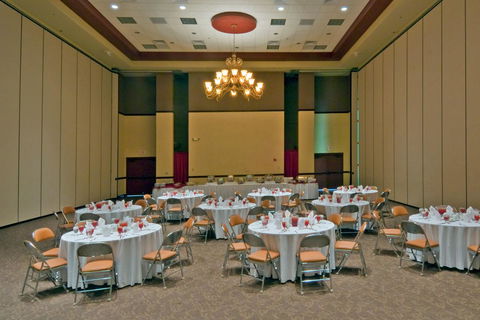 Embassy Suites Huntsville - Click Find 21
